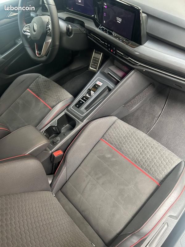 Volkswagen Golf VIII 2.0TSI 300ch GTI Clubsport DSG7 (image 10)
