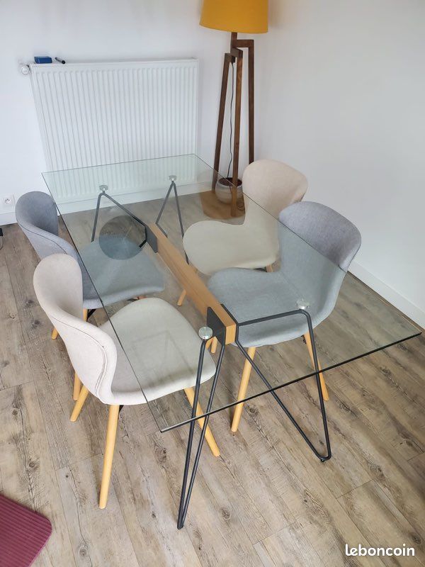 Table de salon en verre (image 1)