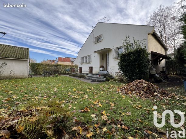 Propriété 4 pièces 130 m²