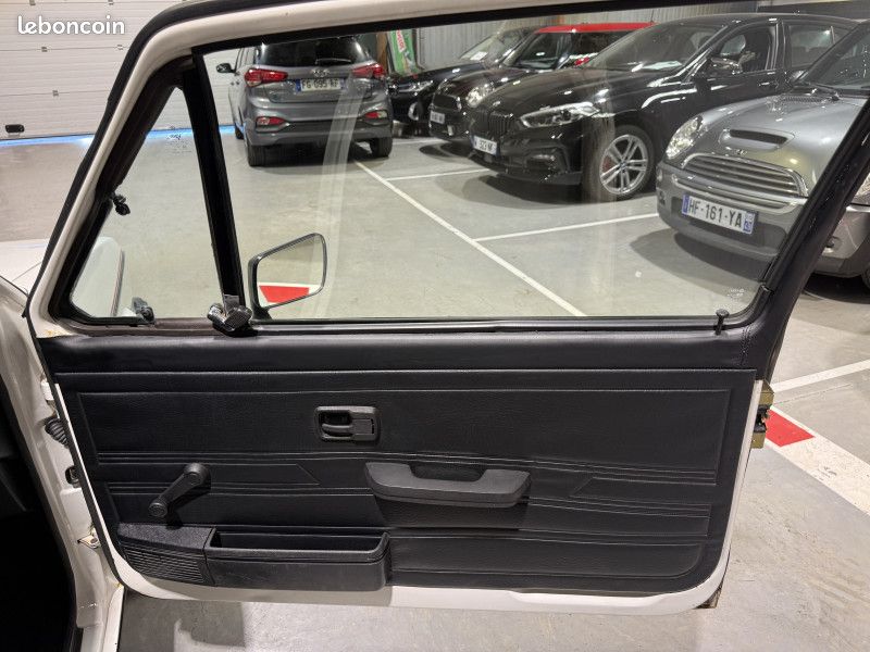 Volkswagen GOLF 1 GTI (image 39)