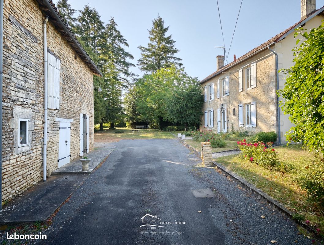 Maison 4 pièces 139 m² · à Rom · 139 m² · 154 400 €