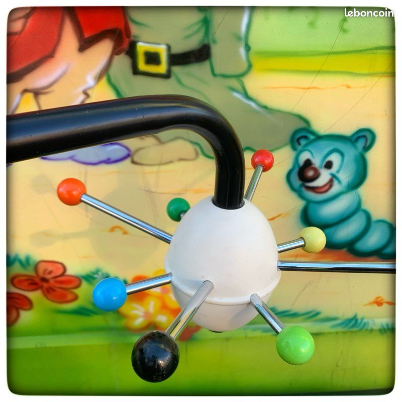 🚀 Spoutnik d’Osvaldo Borsani, 🚀 Sputnik Porte manteau Patère Années 80 🚀 (image 1)