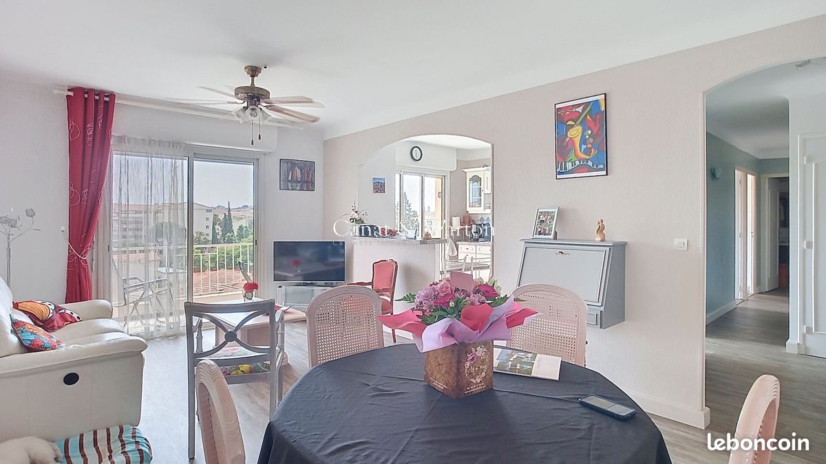 Appartement 3 pièces 70 m² · à Fréjus · 70 m² · 255 000 €