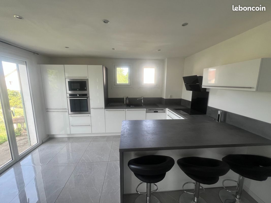 Maison 6 pièces 130 m² (image 2)