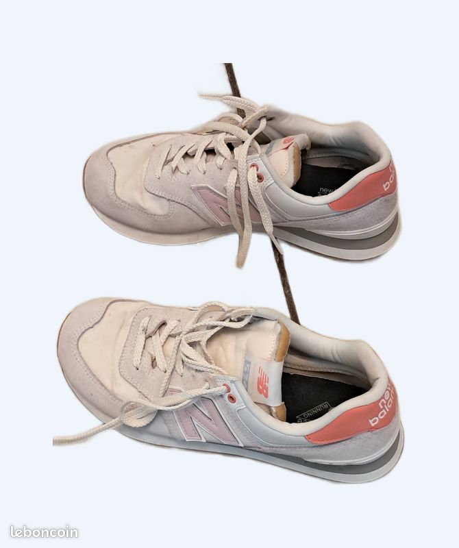 New Balance 574 (image 1)