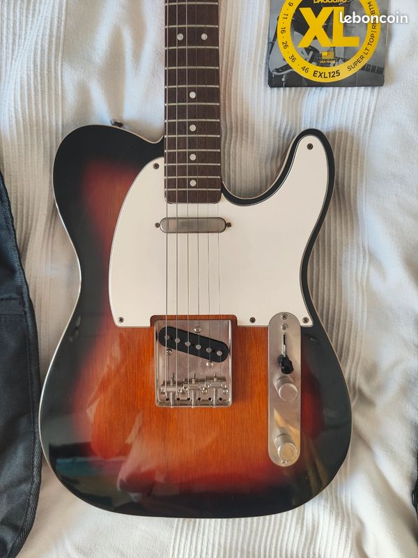 Pack Squier Telecaster custom classic vibe 60's, house, sangle et corde neuves (image 2)