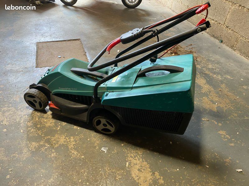 Tondeuse électrique BOSH Rotak 32 (image 2)