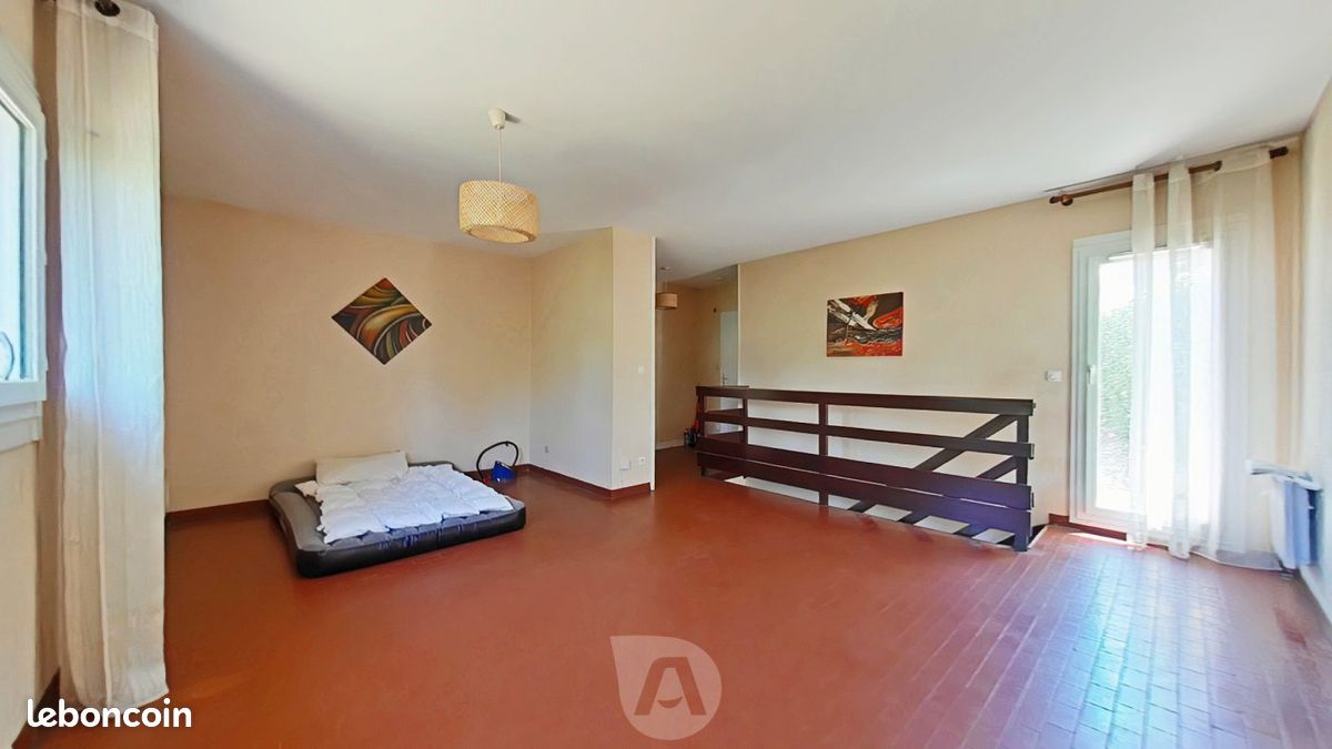Maison 4 pièces 80 m² · à Villefontaine · 80 m² · 235 000 €