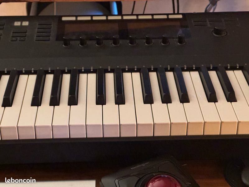 Komplete kontrol s88 mk2 (image 3)