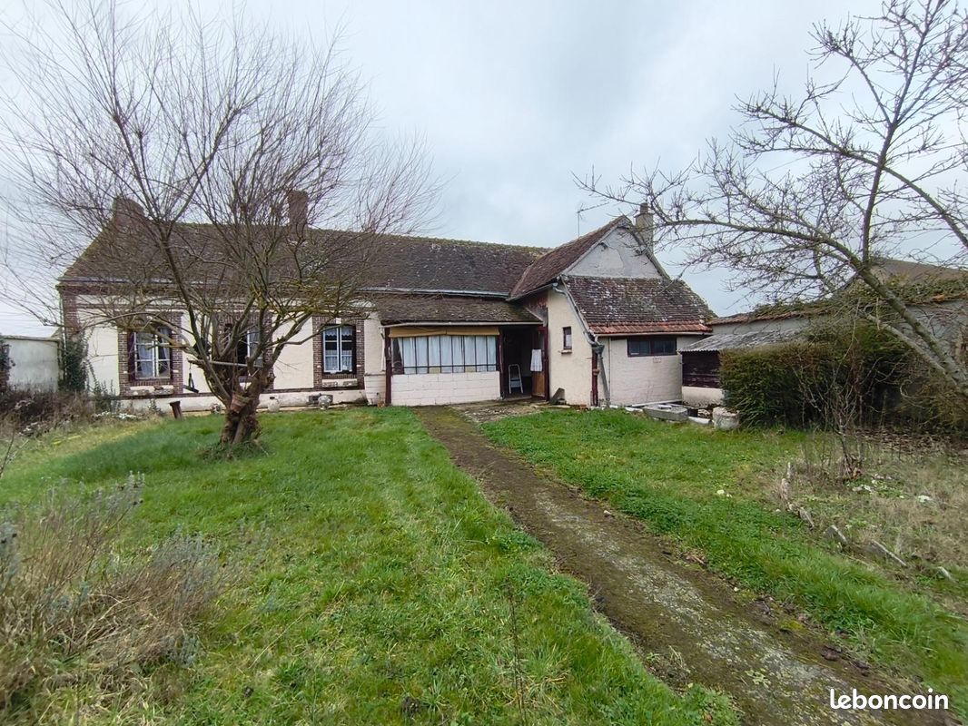 Maison 4 pièces 56 m² · à Lignerolles · 56 m² · 110 000 €