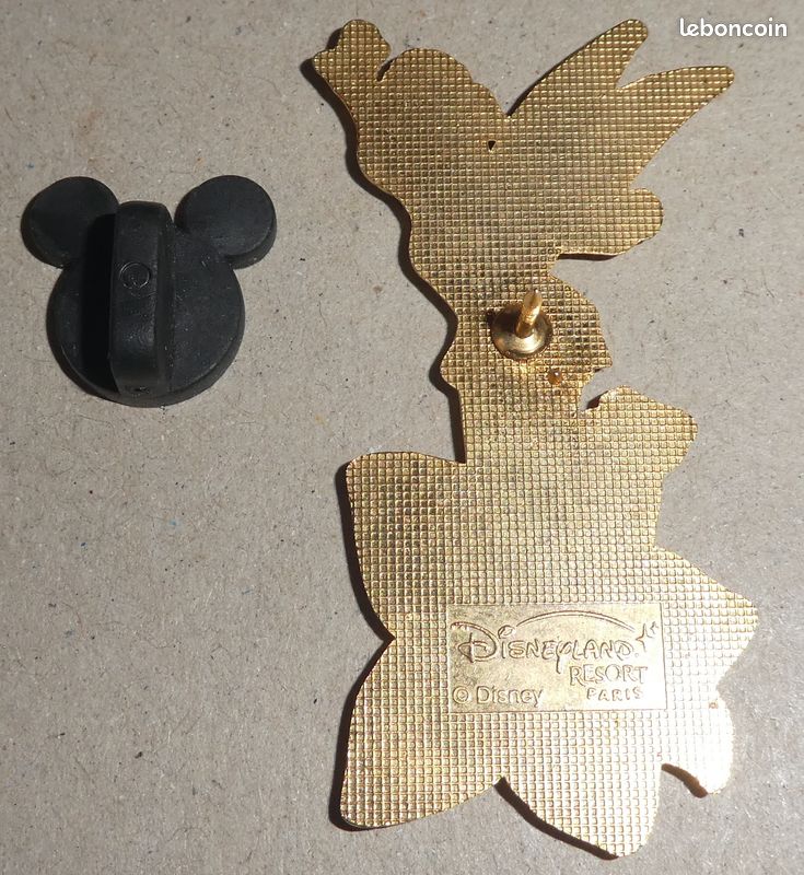 Pin's Clochette debout fleur bleue Disneyland Paris (image 3)