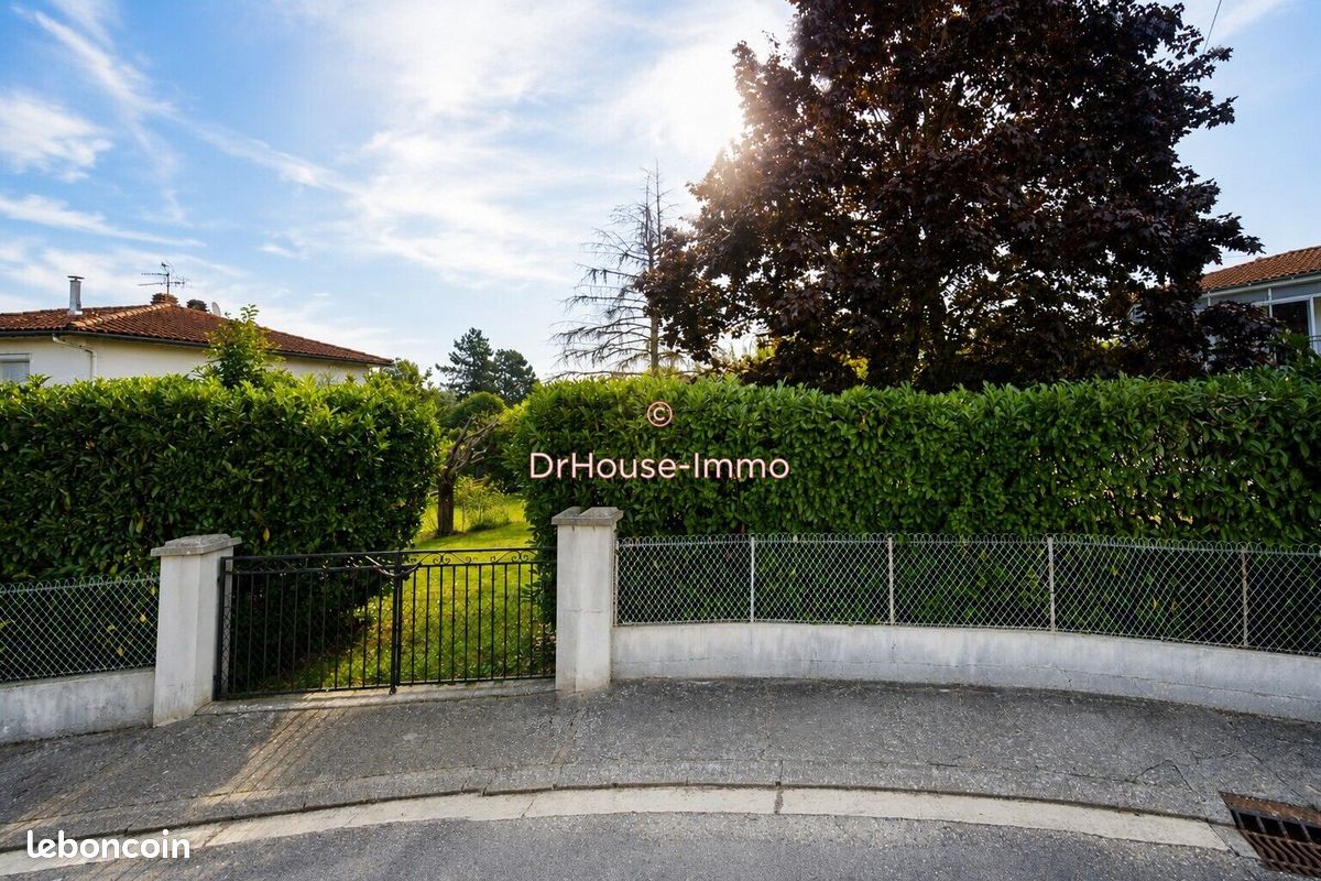Terrain 622 m² · à Pujols · 622 m² · 38 500 €