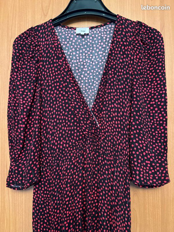 Robe an’ge T0 (image 2)
