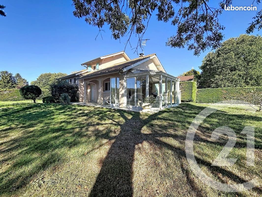 Maison 5 pièces 126 m² · à Chozeau · 126 m² · 438 000 €