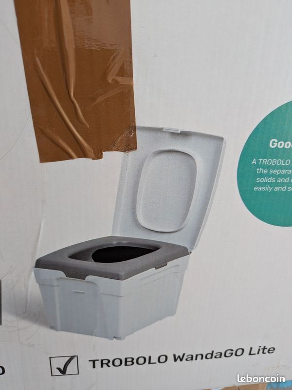 Toilettes sèches à séparation (image 1)