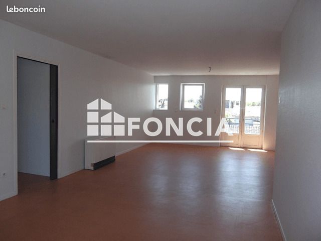 Appartement 3 pièces 93 m² · à Castres · 93 m² · 726 €