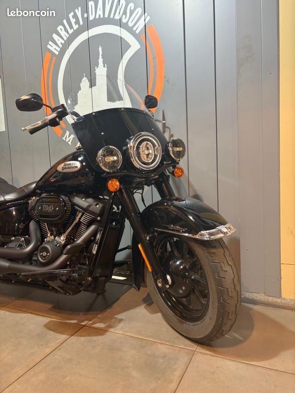 Harley Davidson SOFTAIL HERITAGE 1868 CLASSIC (image 2)