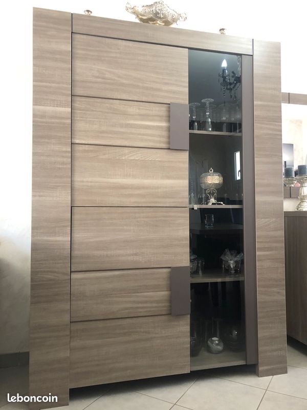 Vaisselier / Vitrine (image 1)
