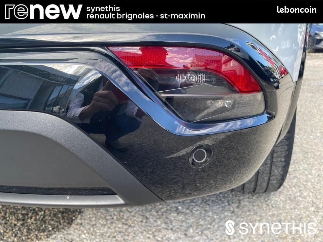 Renault Austral E-Tech hybrid 200 Iconic (image 11)