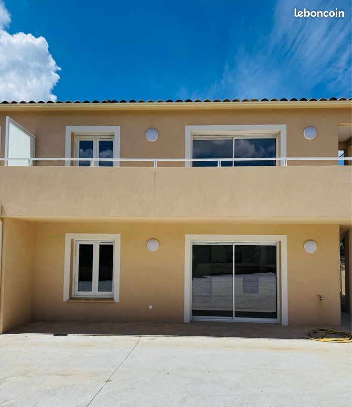 Appartement 3 pièces 60 m² · à Afa · 60 m² · 1 050 €