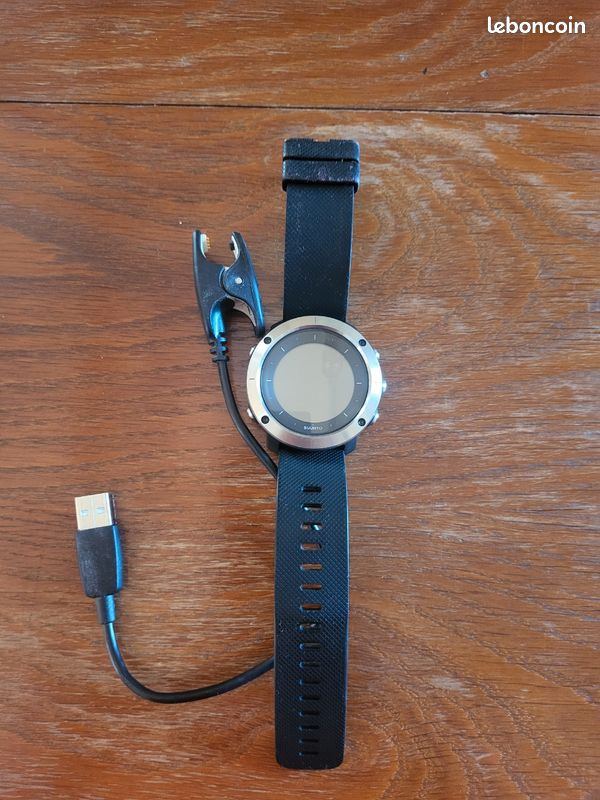 Montre sport connectée (image 1)