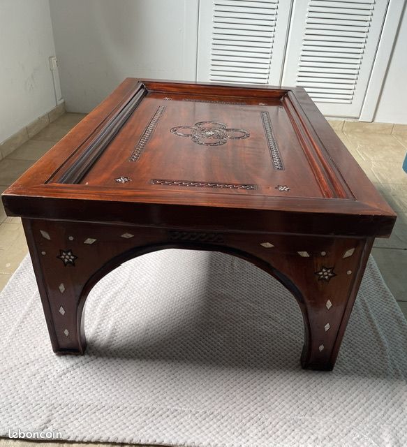 Sublime, table de salon ou d’accueil, en bois précieux + incrustation de nacre, inspiration, arabe (image 1)