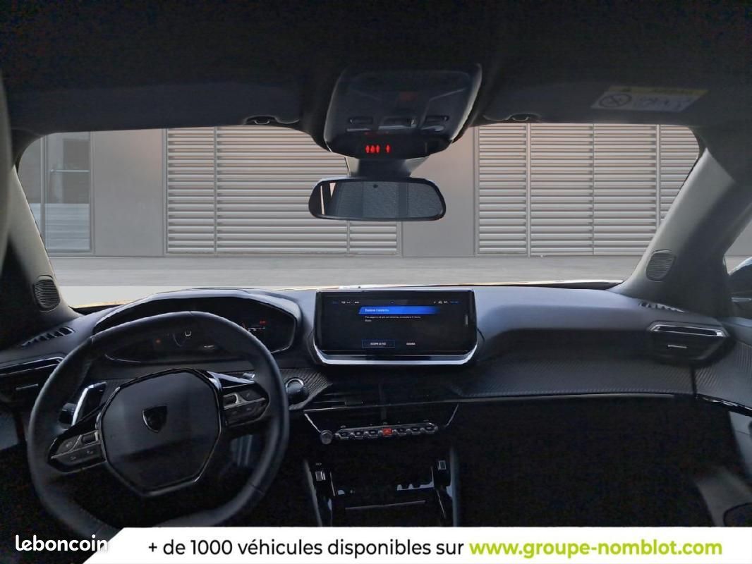 Peugeot 2008 Hybrid 145 e-DCS6 Allure (image 8)