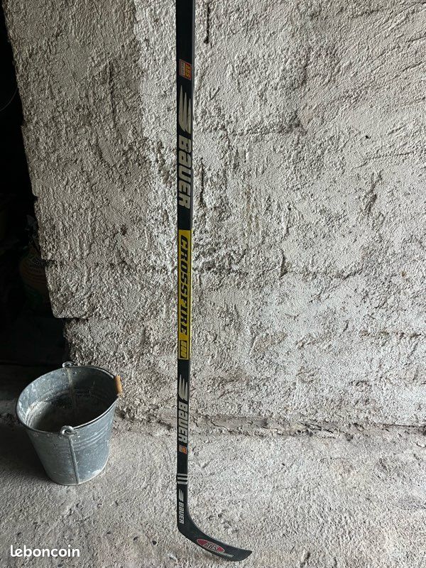 Cross de hockey sur glace (image 1)