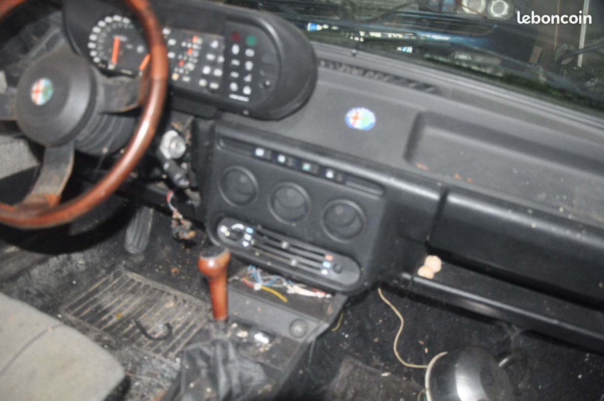 Moteur giulietta 2l avec ses carbus (image 2)