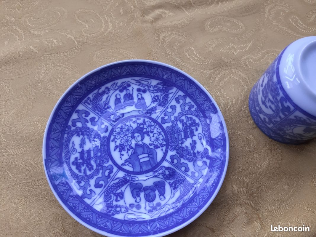 Tasse à thé avec soucoupe porcelaine asiatique (image 4)