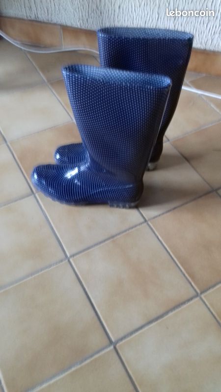 Bottes 41 comme neuves (image 1)