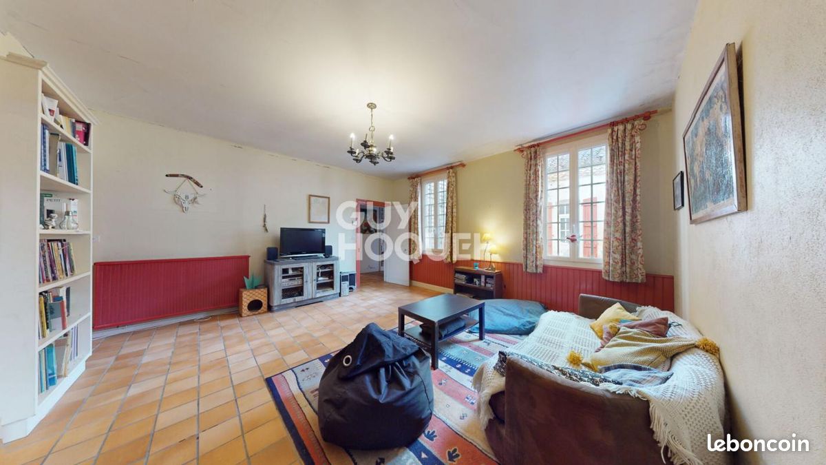 Propriété 16 pièces 500 m² - Saint-Sever 40500 (image principale 12)