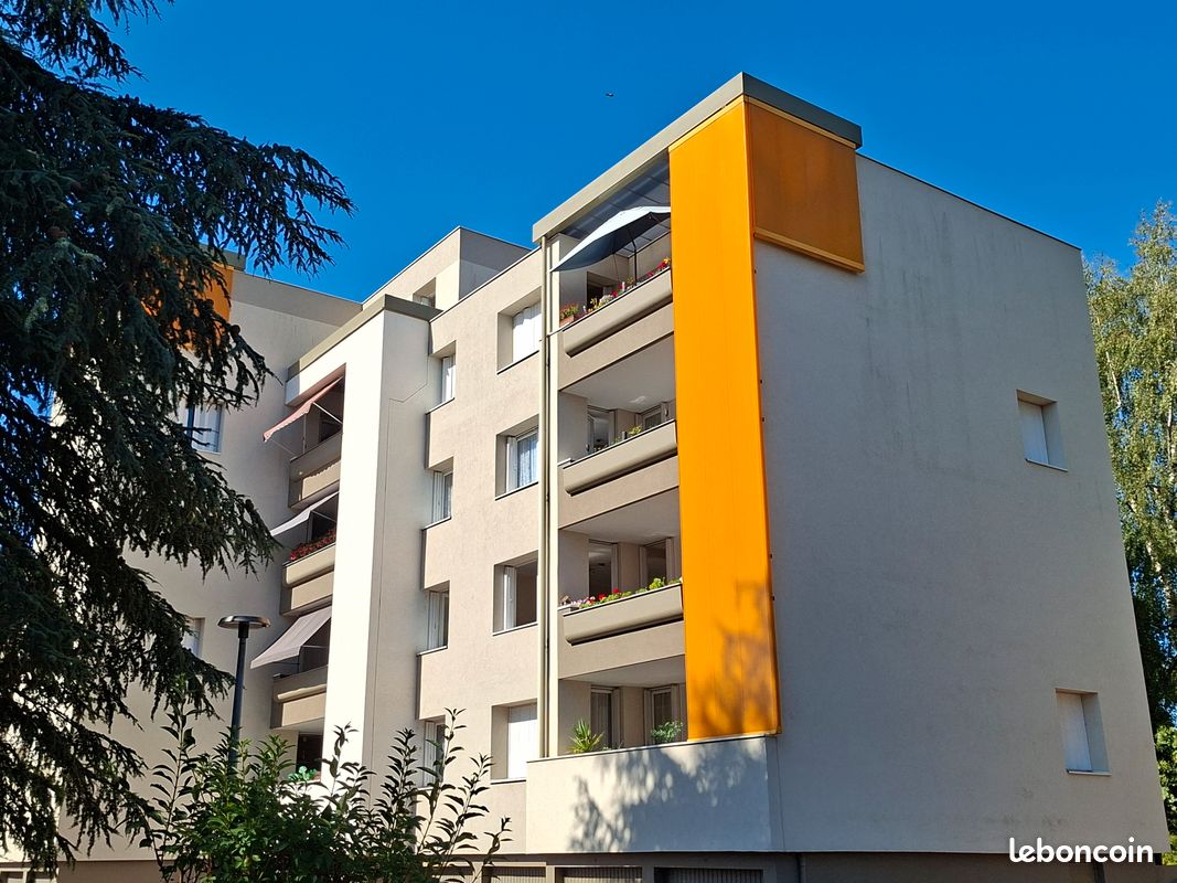 Appartement 1 pièce 32 m² · à Roanne · 32 m² · 277 €