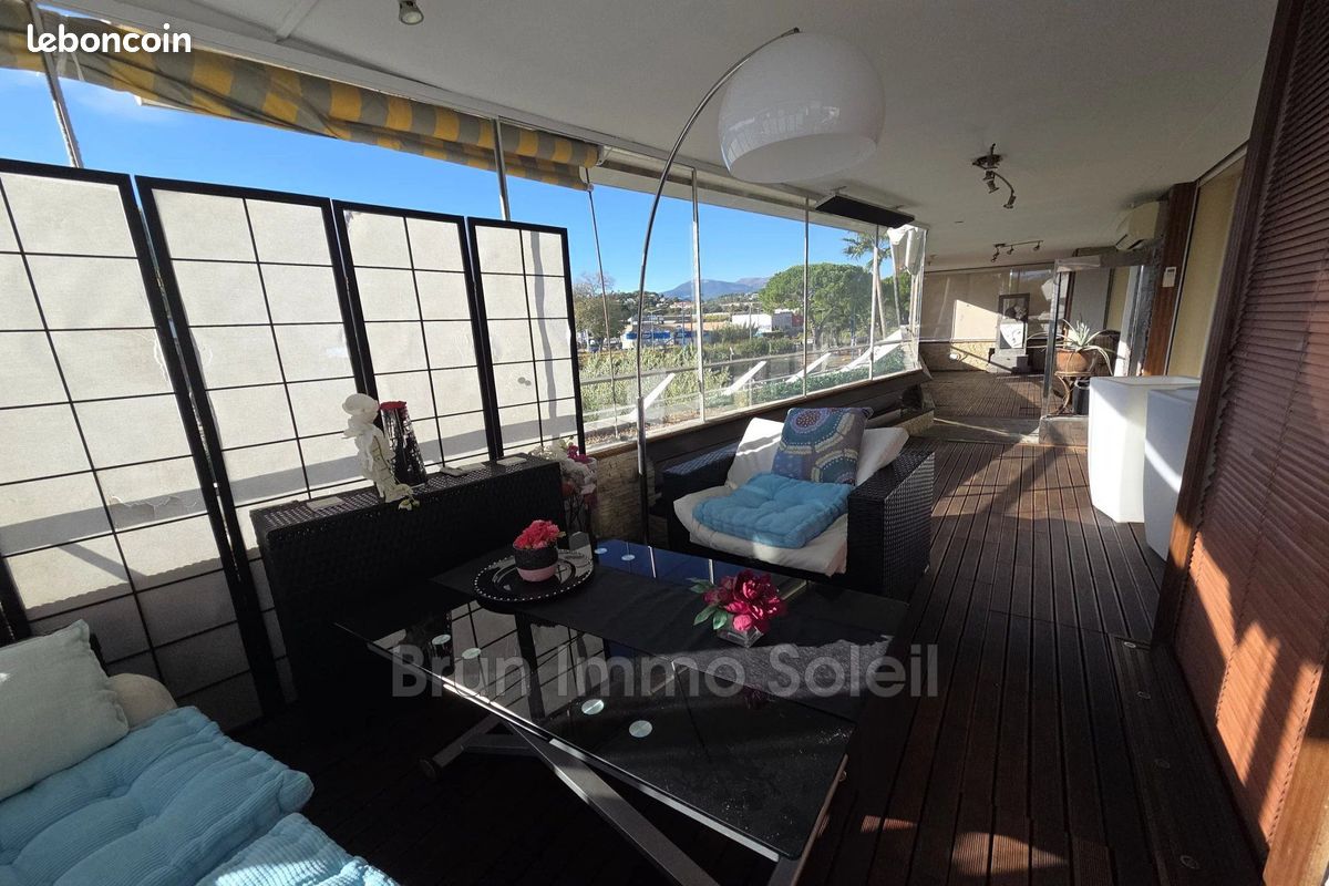 Appartement 2 pièces 59 m² · à Villeneuve-Loubet · 59 m² · 410 000 €