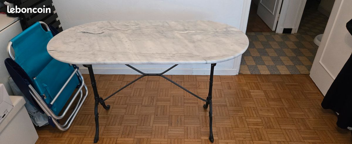 Table bistrot (image 1)
