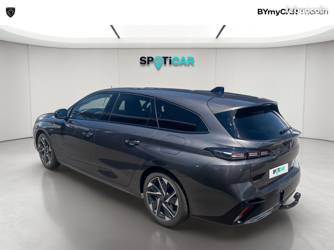 PEUGEOT 308 SW PHEV 180 e-EAT8 Allure Pack (image 3)