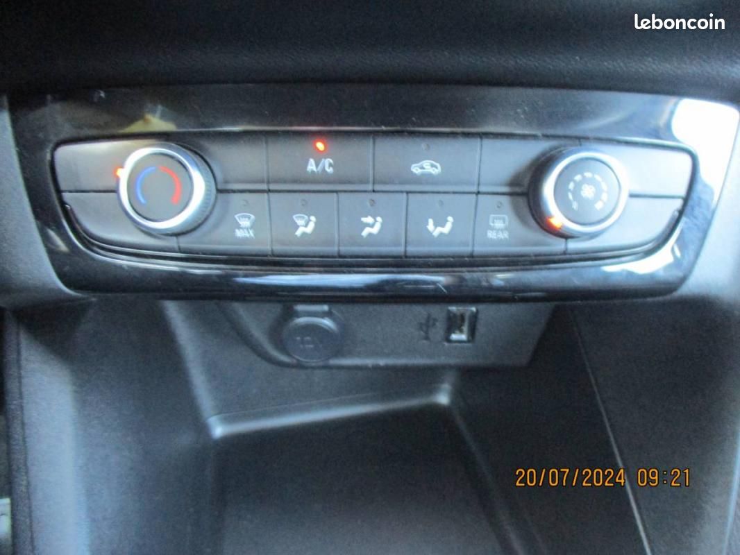 Opel Corsa VI 1.2 75ch Edition (image 12)