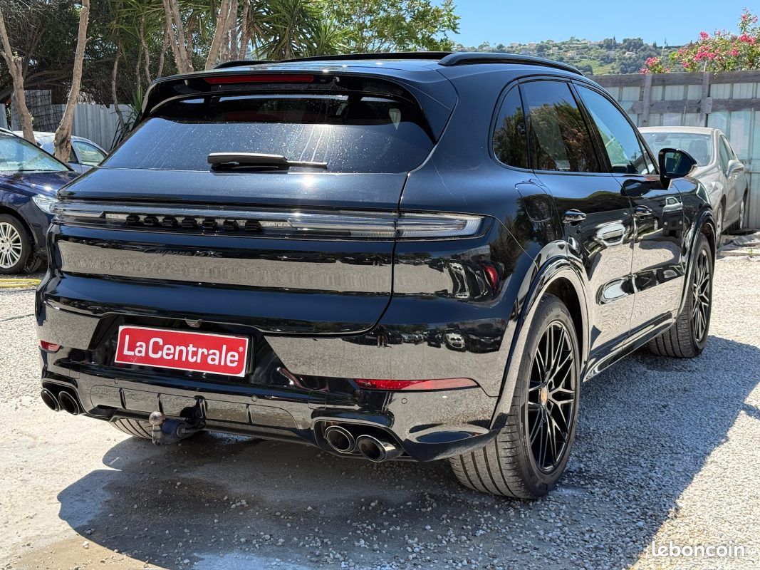 Porsche cayenne gts full option 2024 (image 6)