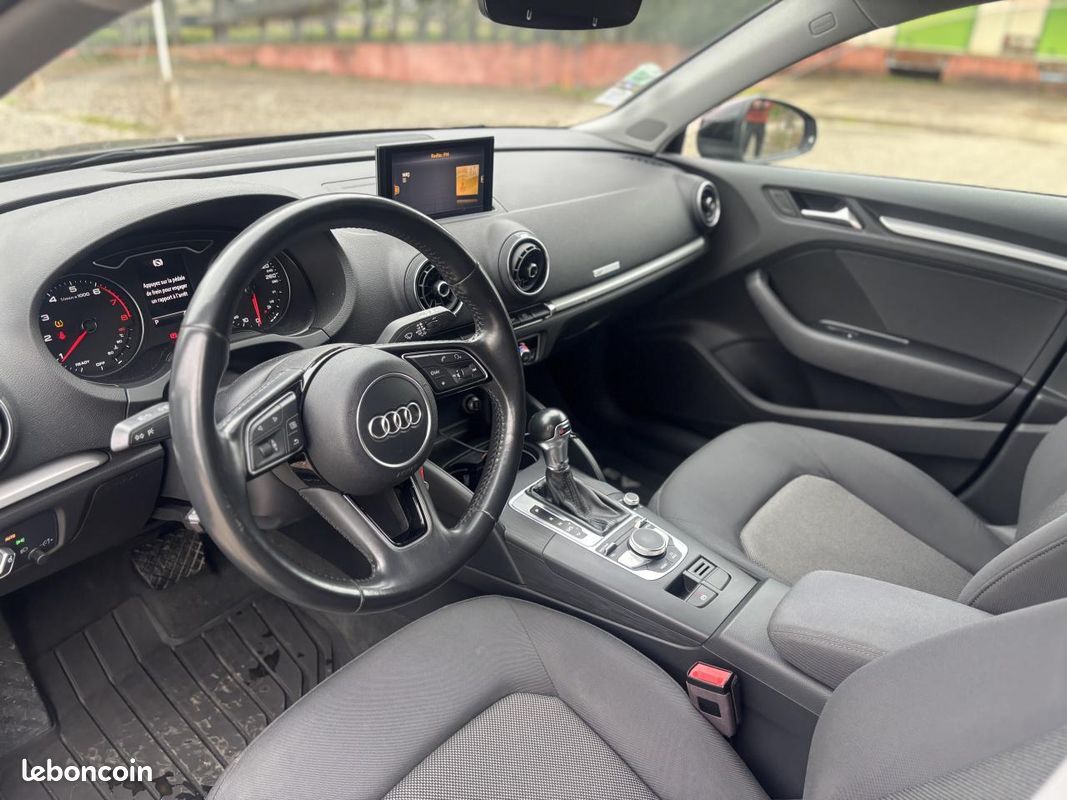 AUDI A3 Sportback 1.5 TFSI -150 cv BV S-Tronic 7 8V SPORTBACK Design PHASE 2 (image 11)