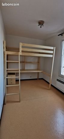 Studio lot 8 pour étudiant libre de suite proche place des Vosges et hôpital central au 3 rue pichon 54000 Nancy