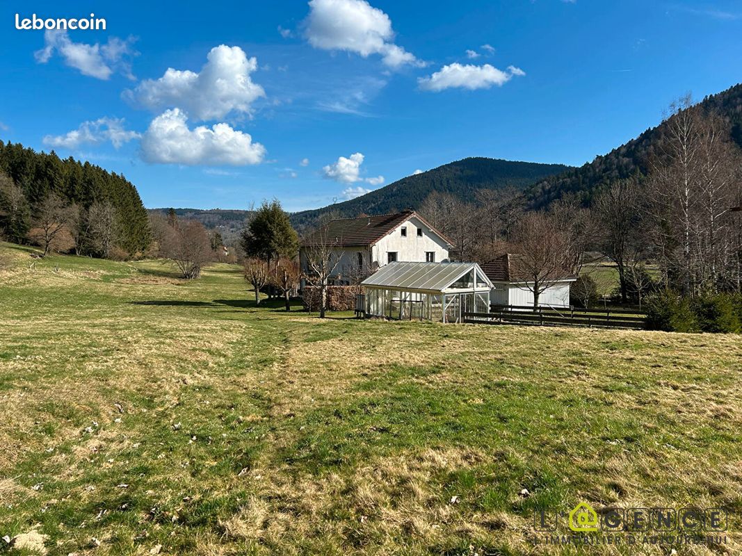 Maison 8 pièces 220 m² · à Ban-sur-Meurthe-Clefcy · 220 m² · 409 000 €