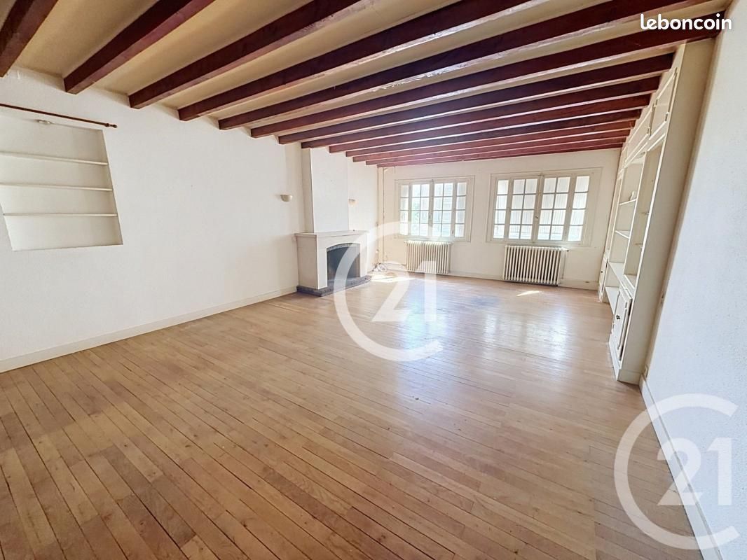 Maison 3 pièces 191 m² · à Jarnac · 191 m² · 113 400 €