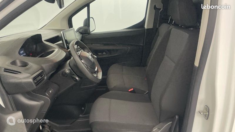 Peugeot Partner Véhicule utilitaire ou Société Standard 650kg BlueHDi 100ch S&S BVM5 Asphalt (image 16)