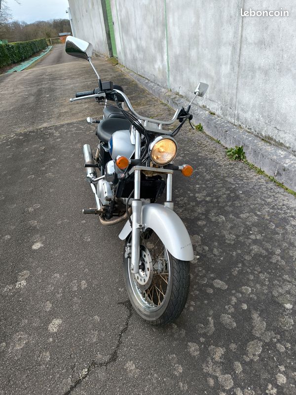 Moto shadow 125 (image 3)