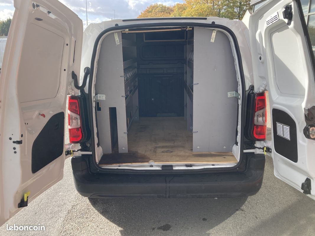 Citroen BERLINGO VAN M 650KG BLUEHDI 75 CLUB (image 10)