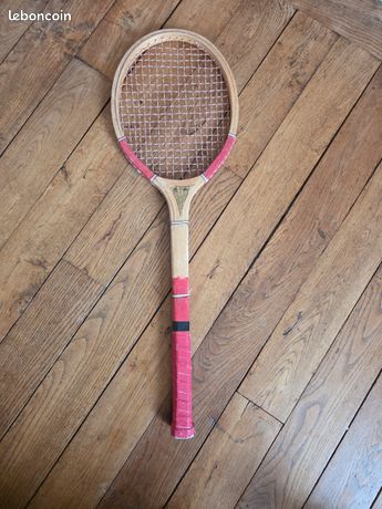 Ancienne Raquette De Tennis En Bois Vintage - Marque Nerva - Déco Ou Collection