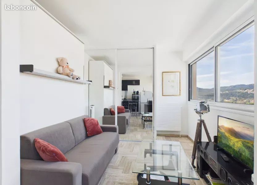Appartement 1 pièce 27 m² · à Mandelieu-la-Napoule · 27 m² · 165 000 €
