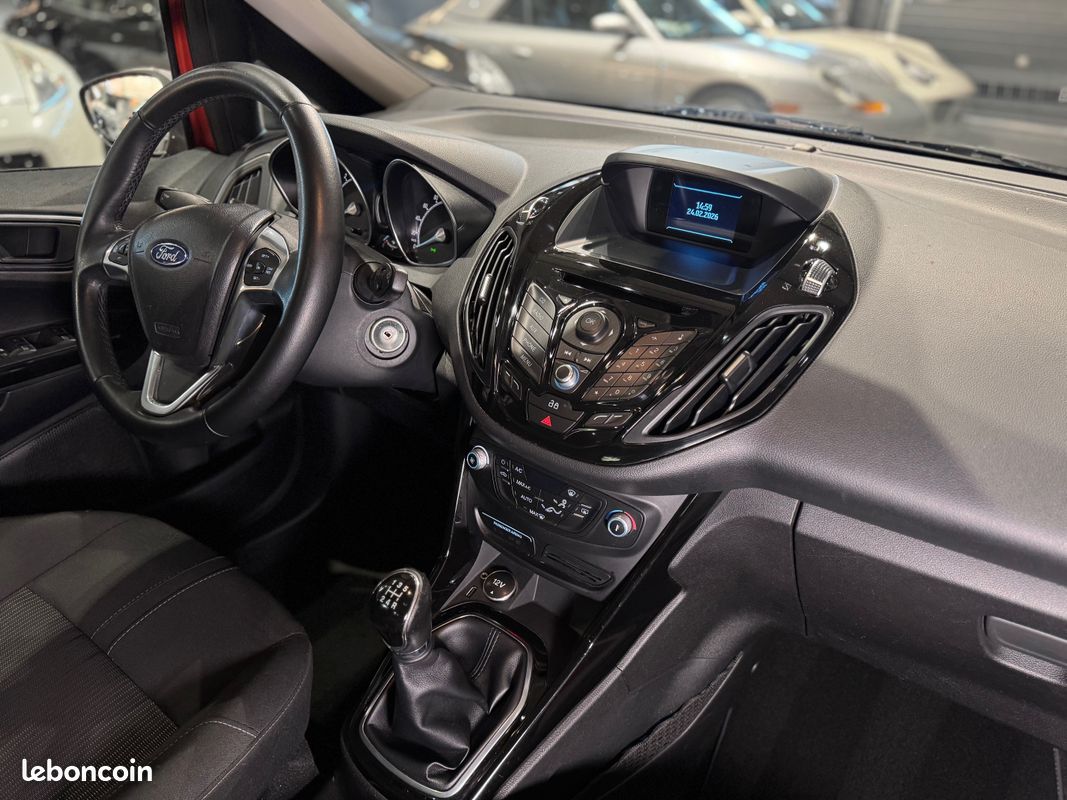 Ford B-Max B Max 1.6 TDCI 95 CH Titanium BVM5 Toit Panoramique Bluetooth Radar Jante Alu Rouge Arizona Portes Coulissantes 2013 (image 7)