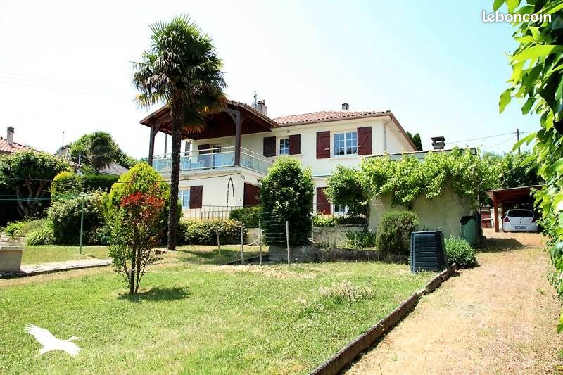 Maison 6 pièces 154 m² · à Montrem · 154 m² · 234 300 €