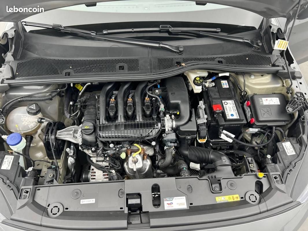 Peugeot 208 PureTech 75 S&S BVM5 - Active (image 21)